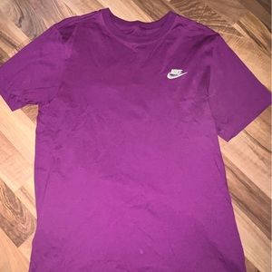 Nike Small Tshirt